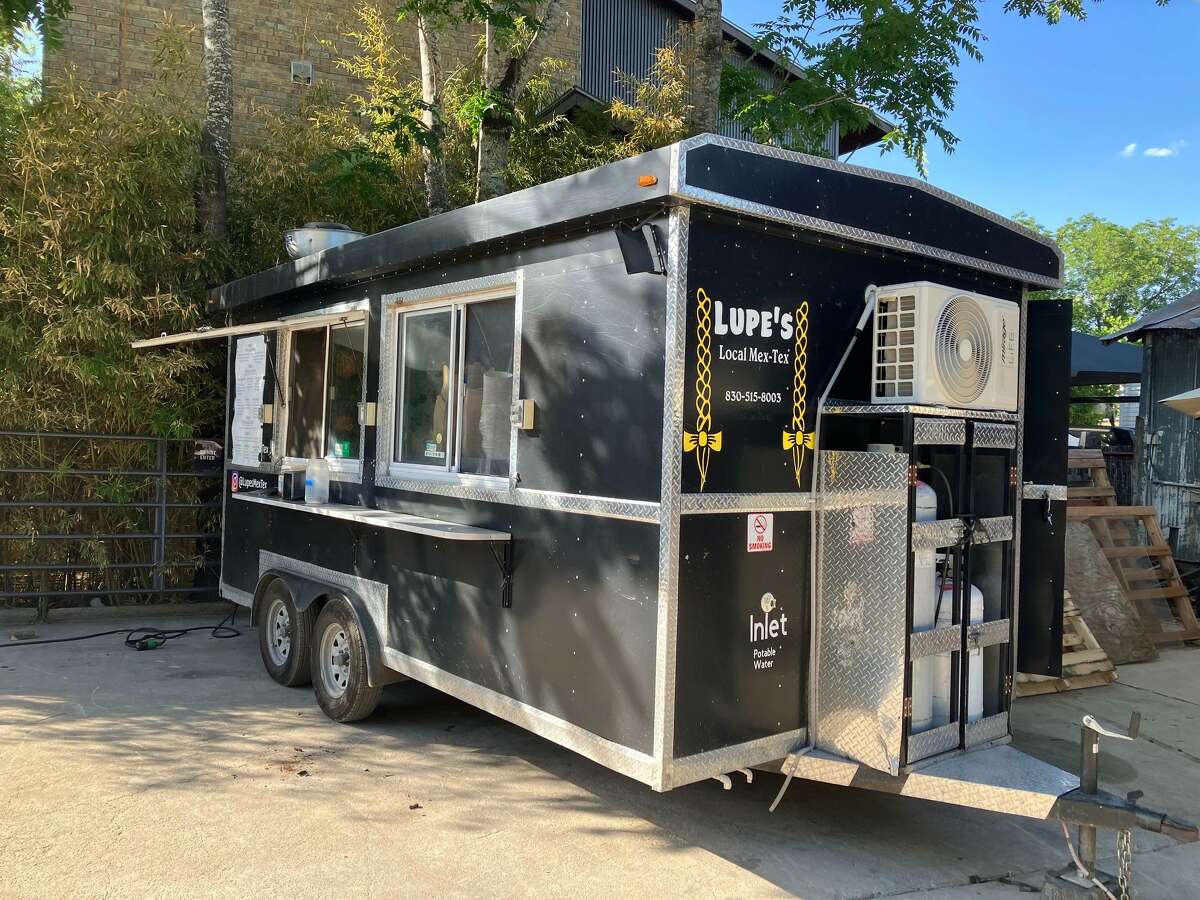 San Antonio Burrito Bites: Boerne's Lupe's Local Mex-Tex