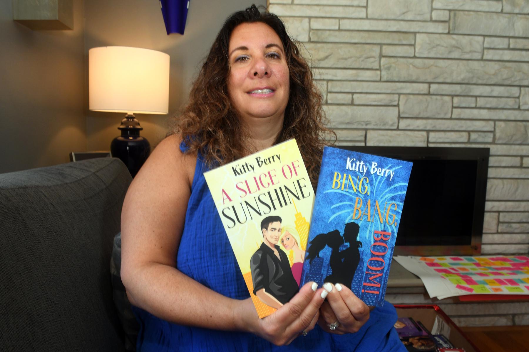 Trumbull novelist hopes third time a charm for RomantiConn - Vimarsana News