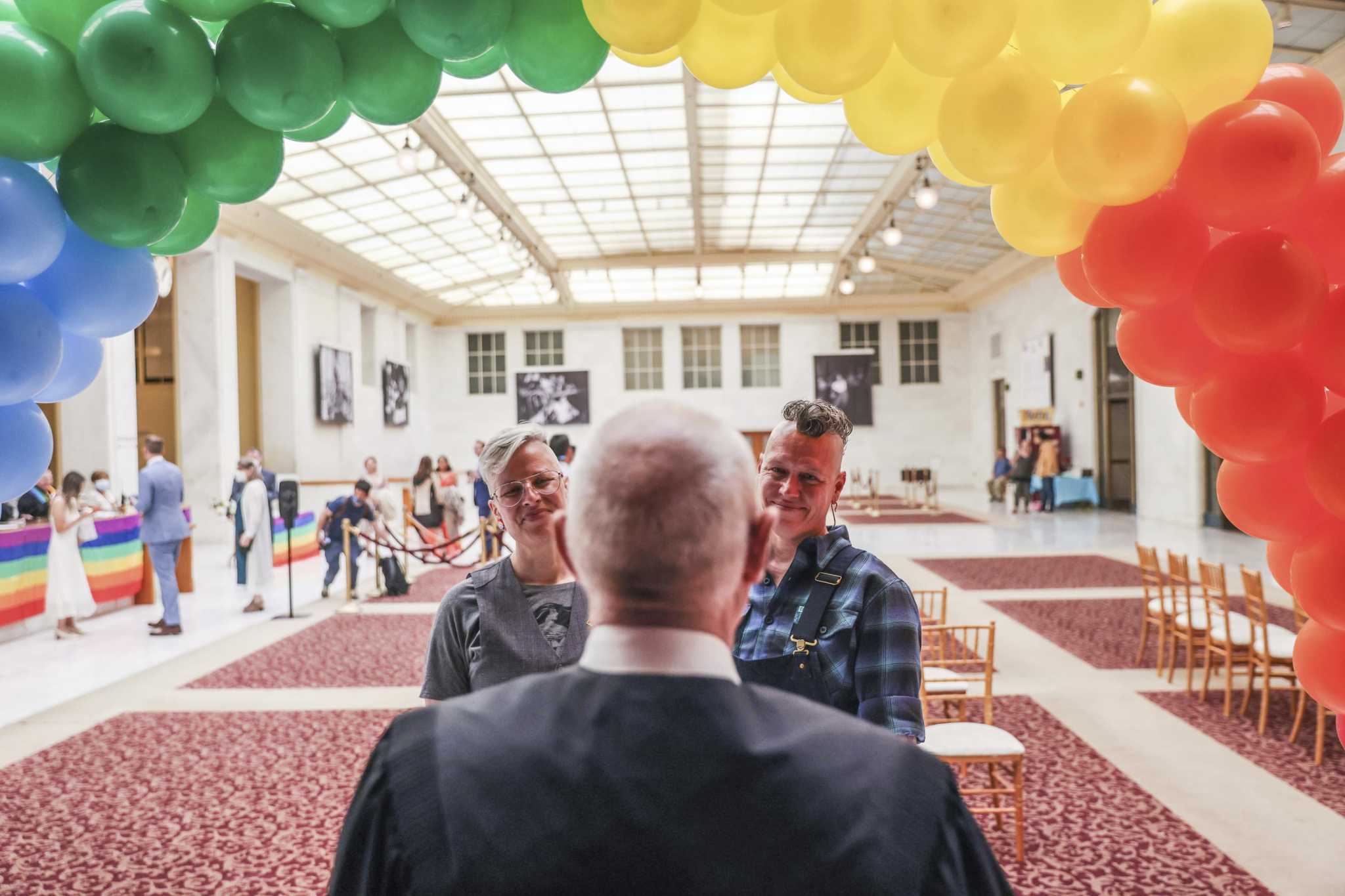 California's LGBTQ leaders are pushing to remove zombie same-sex marriage ban from the state Constitution - Vimarsana News