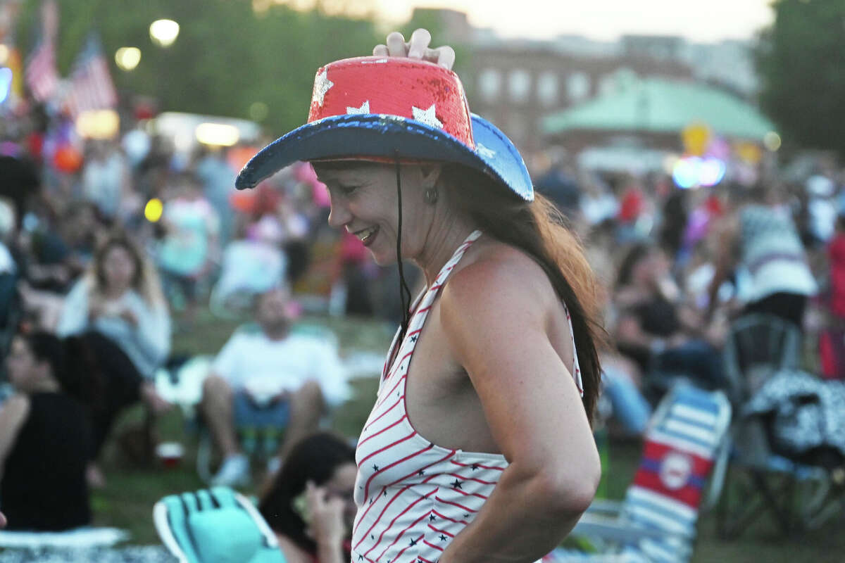 SEEN Shelton Fourth of July fireworks 2022