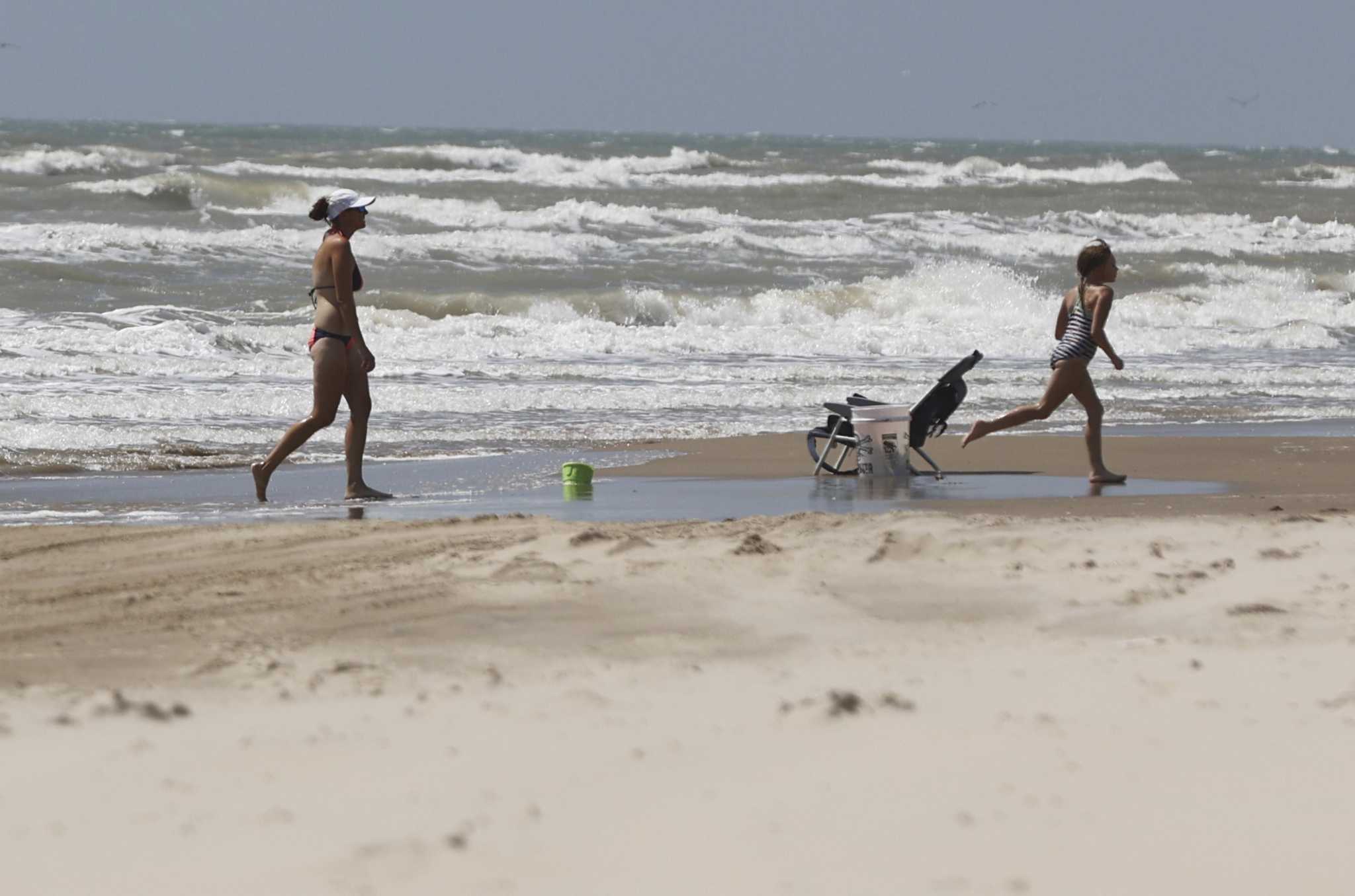 Rip currents on Texas coast can be deadly, even for strong swimmers - Vimarsana News