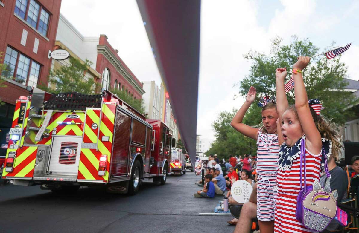 Patriotic parade rolls through The Woodlands