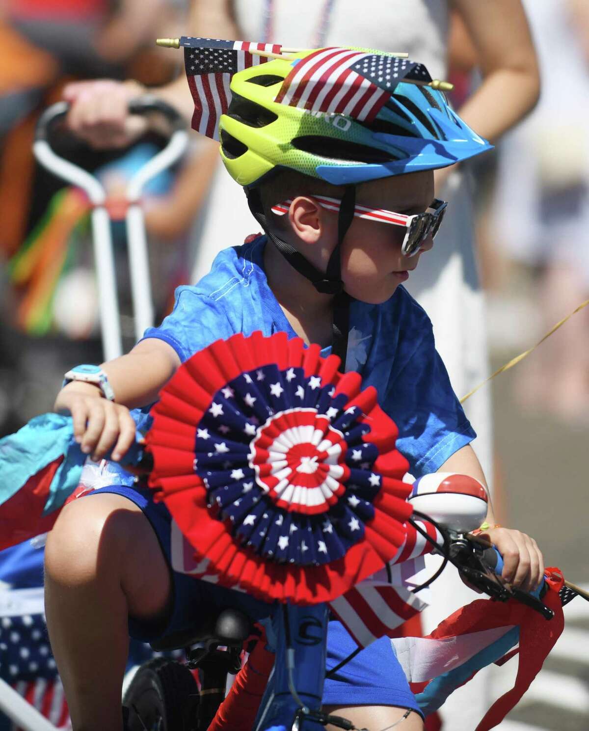 In Photos Darien July 4th celebration featured the annual PushnPull