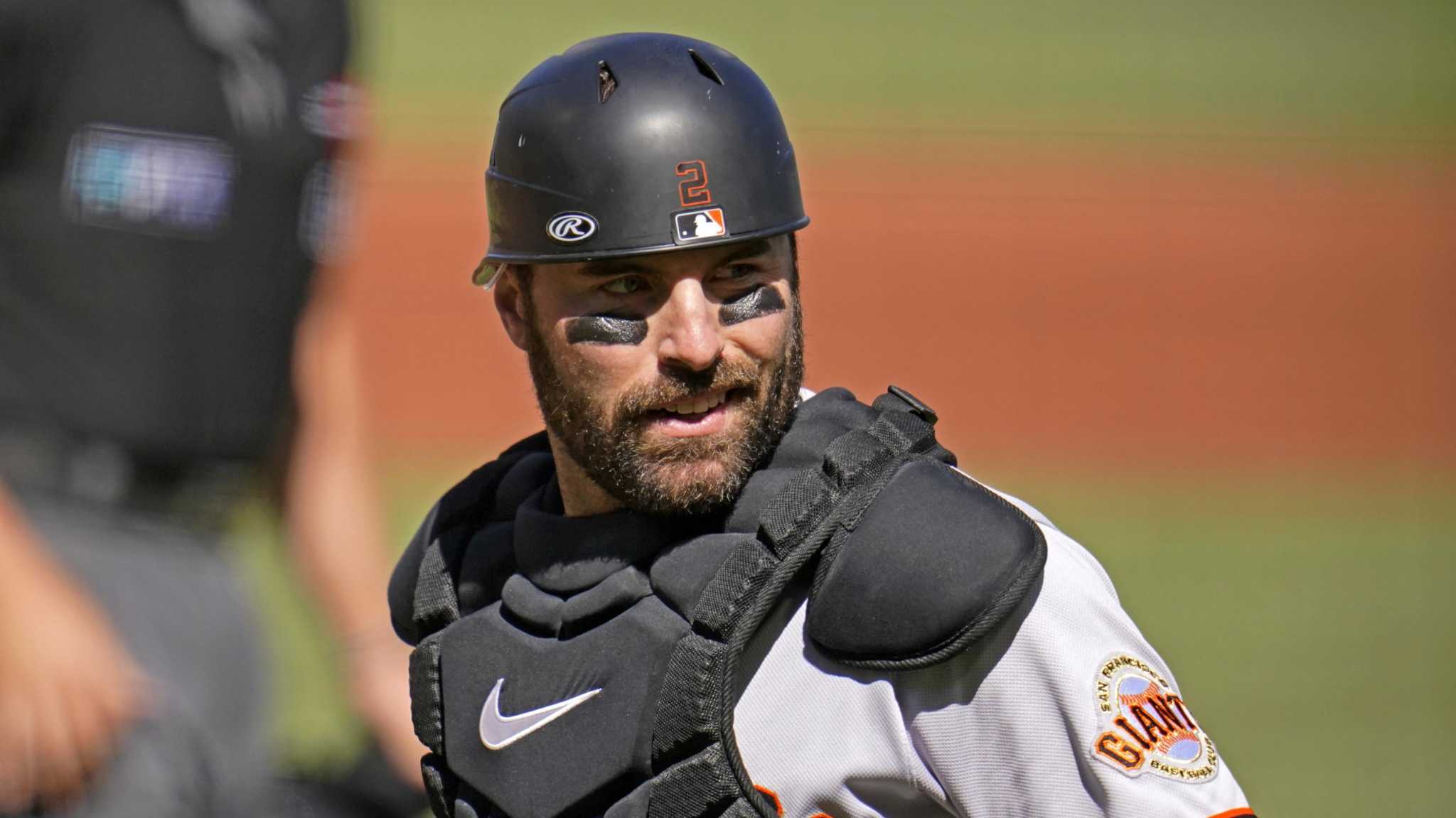 SF Giants C Curt Casali exits game vs. D-backs with injury