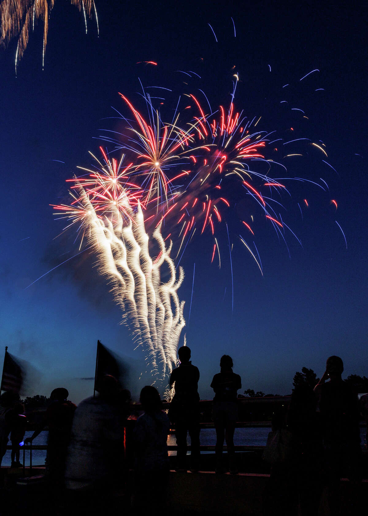 Woodlawn Lake back thousands for Fourth of July