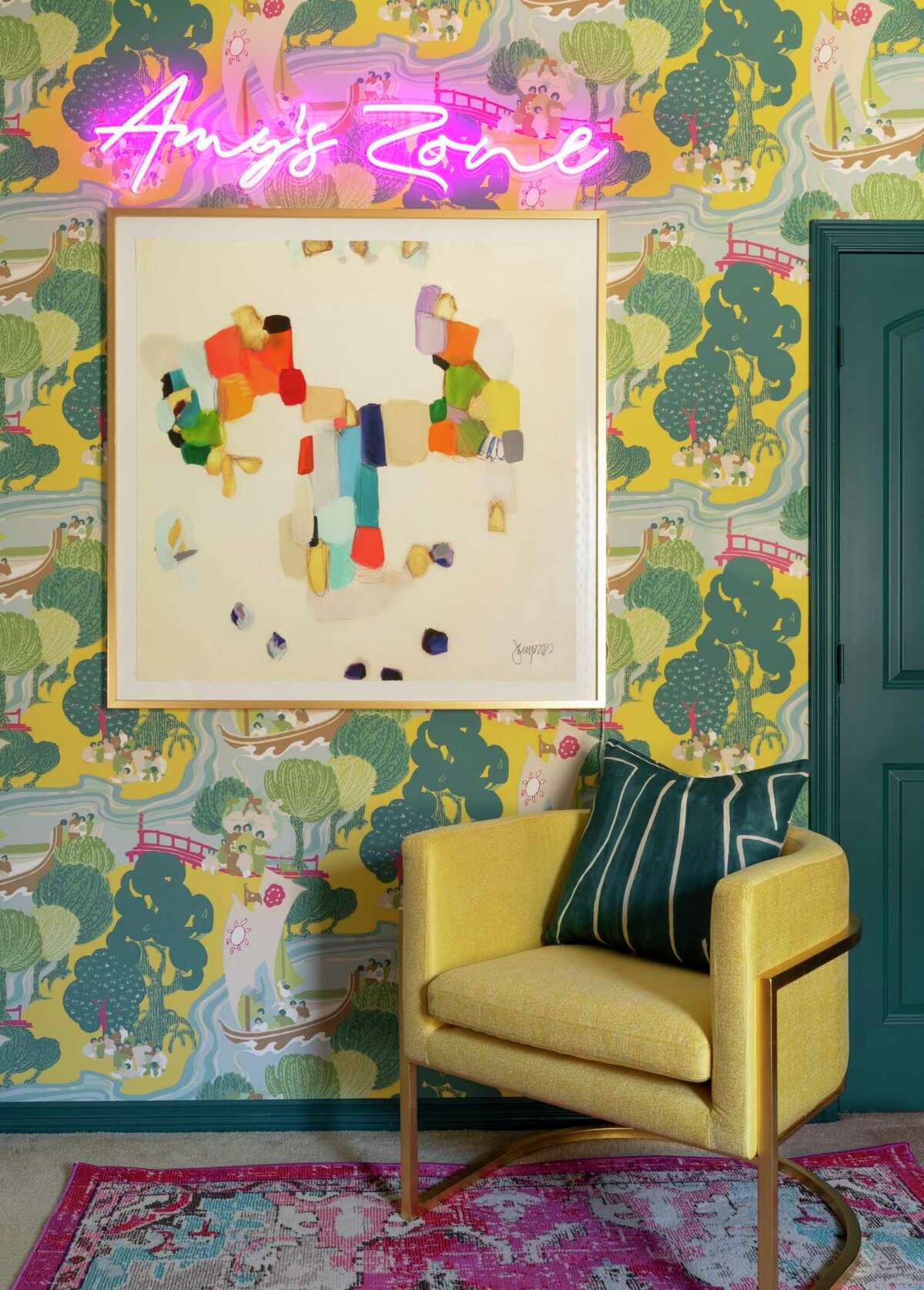 This vignette shows the full palette in the home office: teal, yellow and pink.