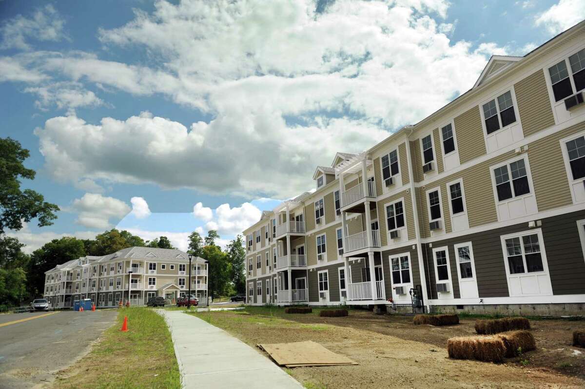 CT extends affordable housing moratorium in Brookfield