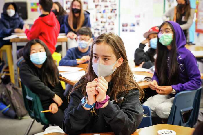 UC Irvine and other schools reinstate indoor mask mandates amid