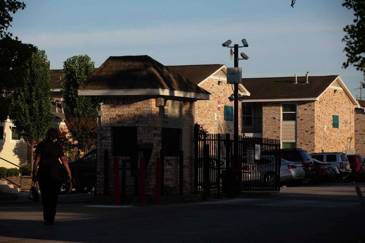 Inspections promised after problems at Fifth Ward apartments