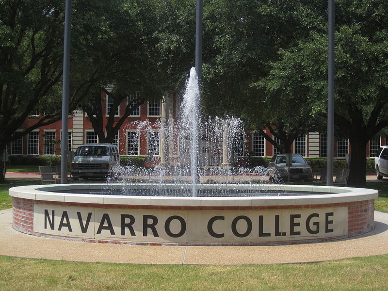Navarro College now facing federal racial profiling lawsuit - Vimarsana News