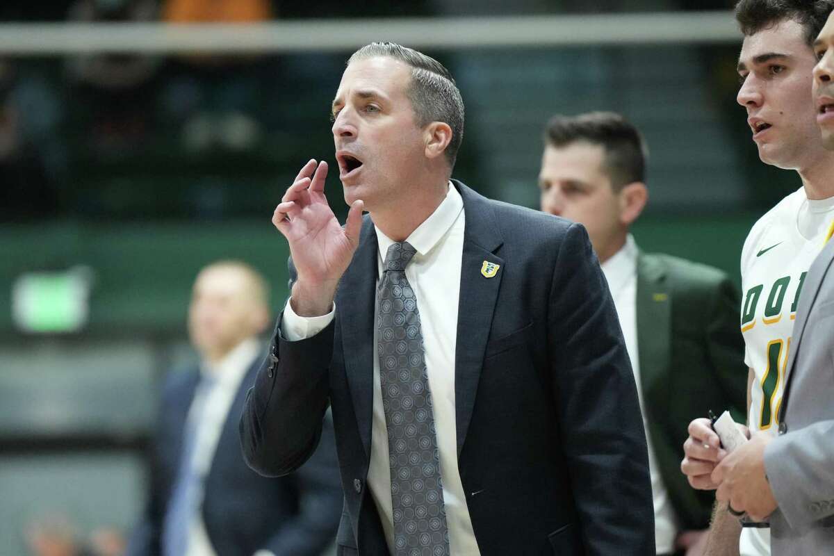 Chris Gerlufsen, USF's new head men's basketball coach, helped the Dons reach the NCAA Tournament for the first time since 1998.