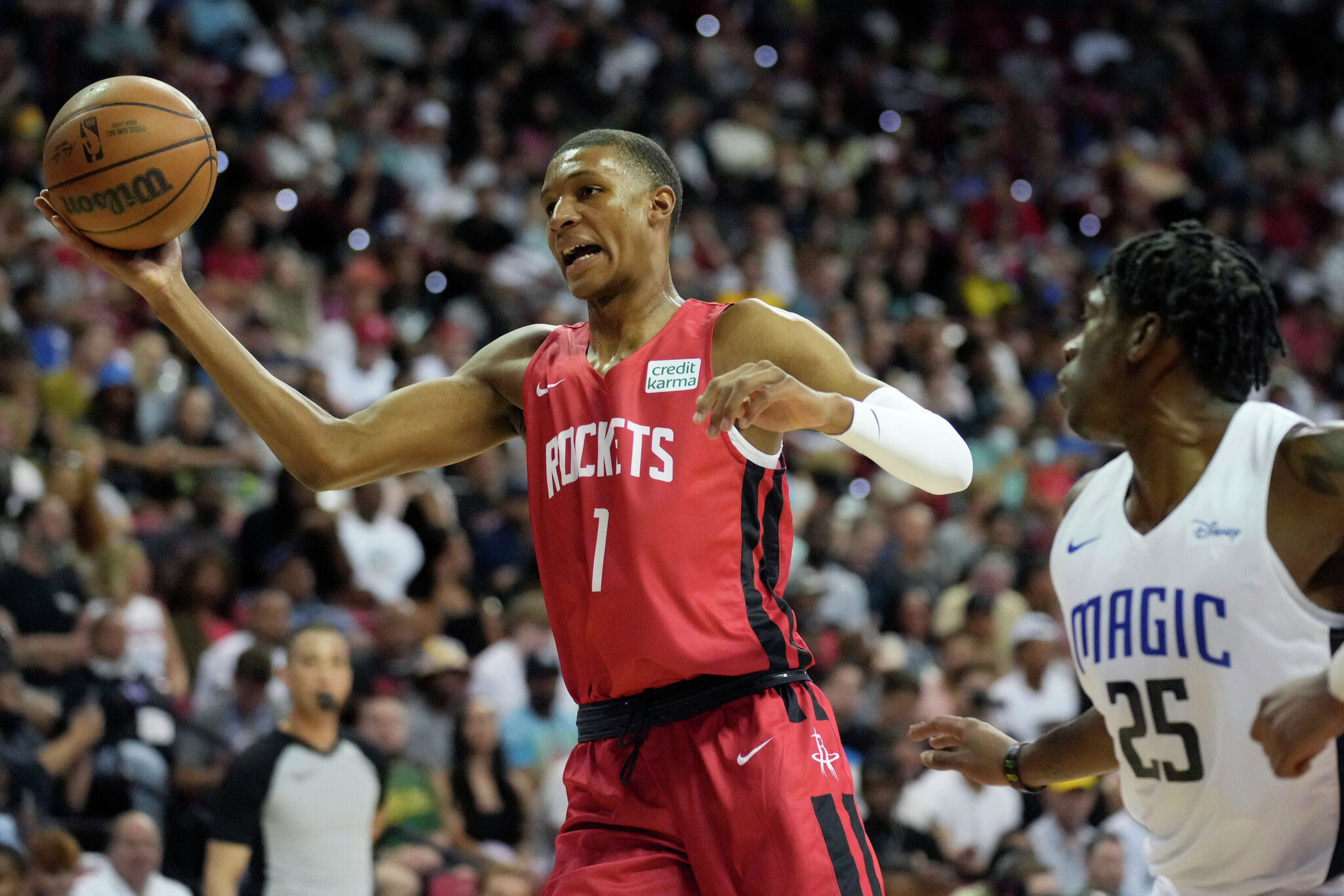 Houston Rockets' Jabari Smith Jr. Felt Summer League Was 'Good Opportunity'  - Sports Illustrated Houston Rockets News, Analysis and More