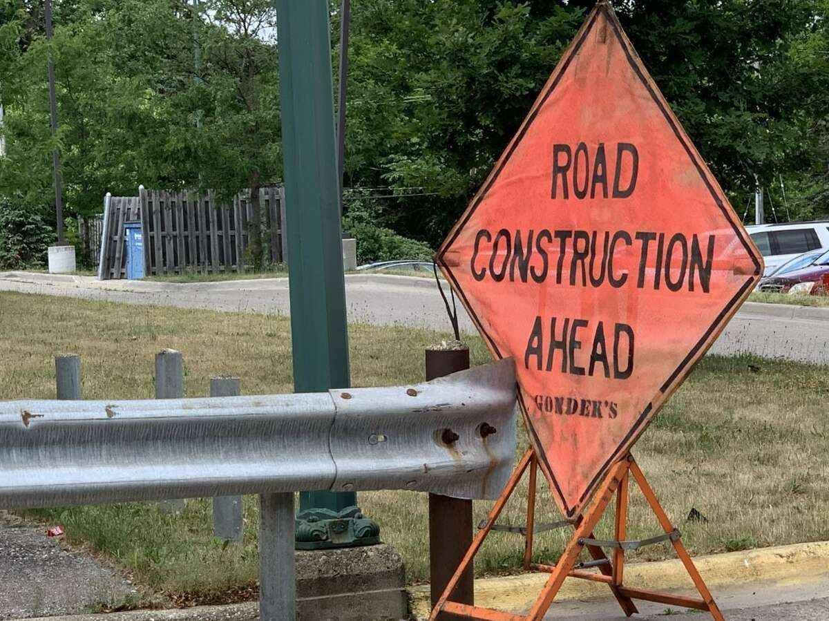 The county board of commissioners has contracted with the Mecosta County Road Commission to approve and administer road projects in the 16 townships as part of the county road repair matching grant program.