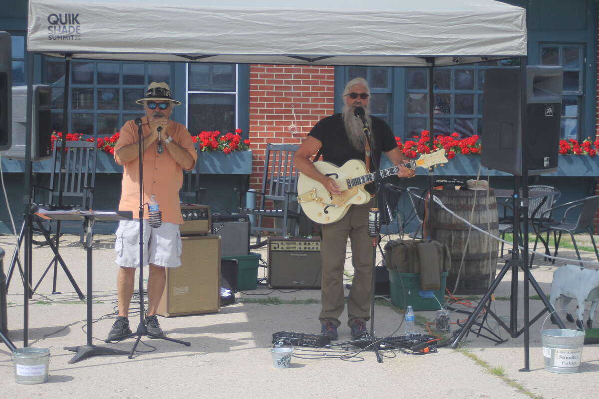 What happened at the sixth annual Onekama Block Party