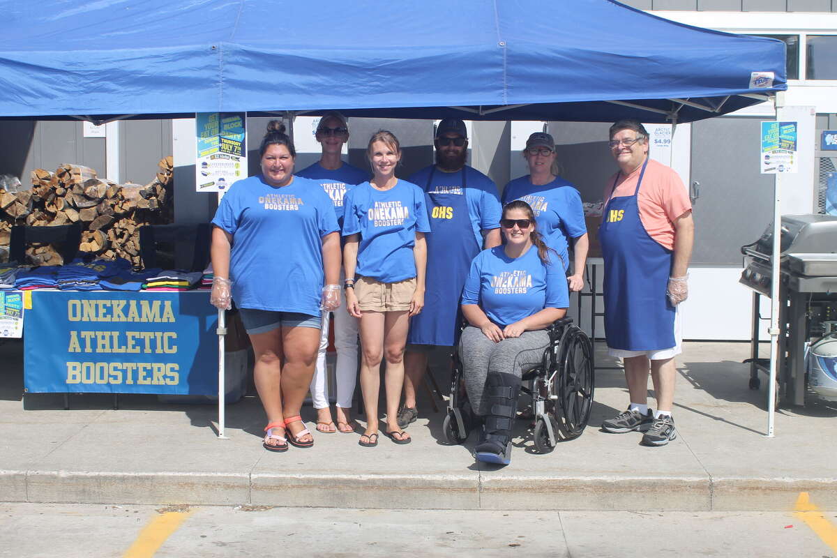 What happened at the sixth annual Onekama Block Party