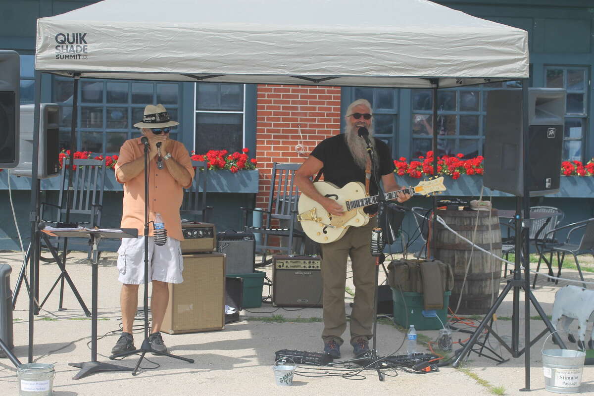 What happened at the sixth annual Onekama Block Party