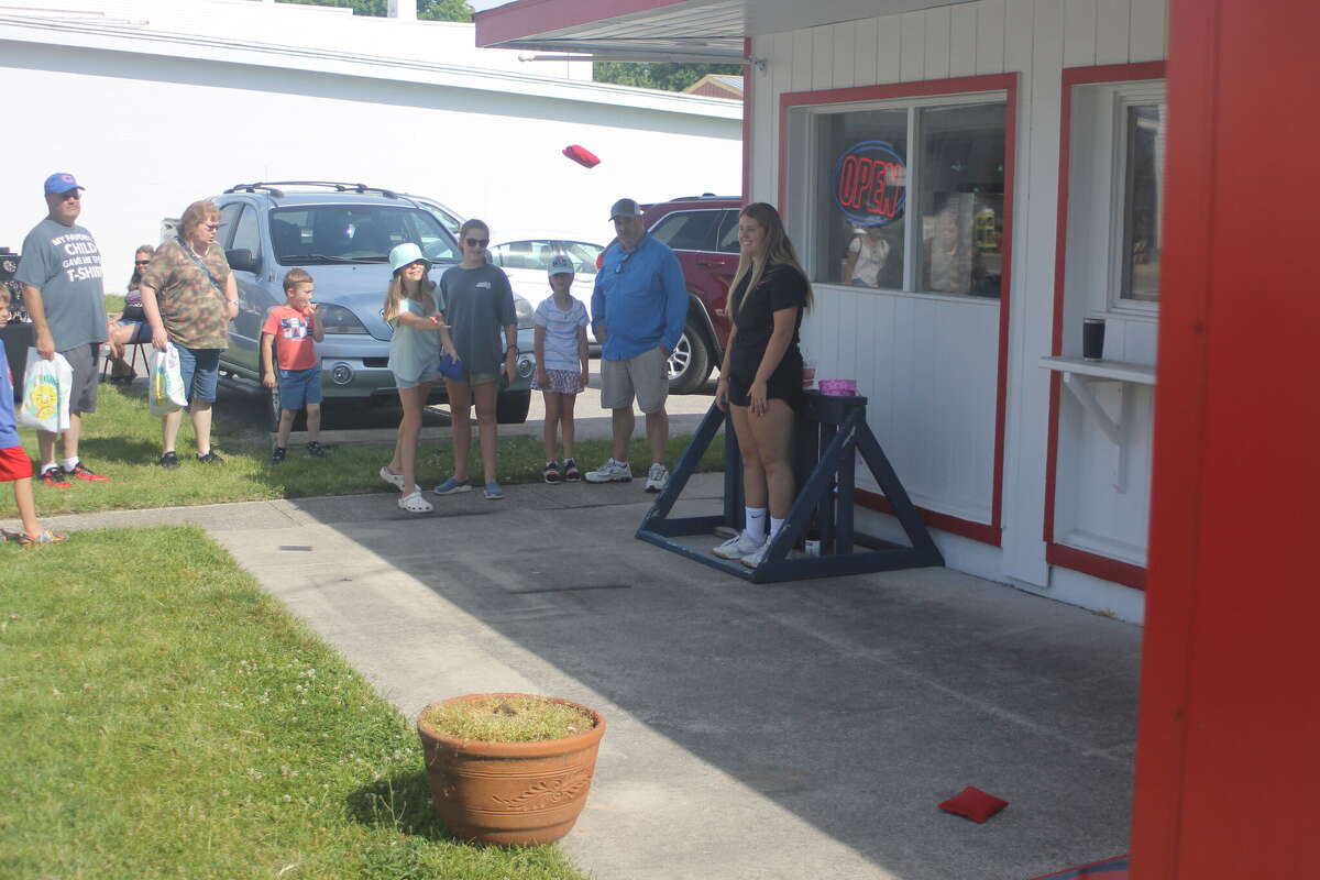 What happened at the sixth annual Onekama Block Party