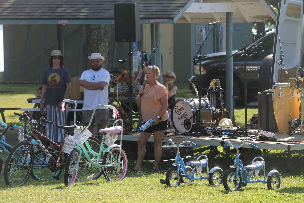 What happened at the sixth annual Onekama Block Party