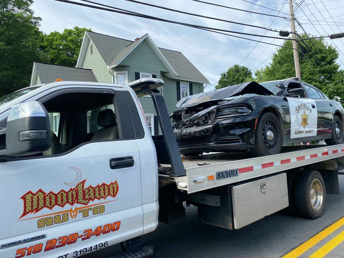 Albany sheriff's deputy accident totals cruiser