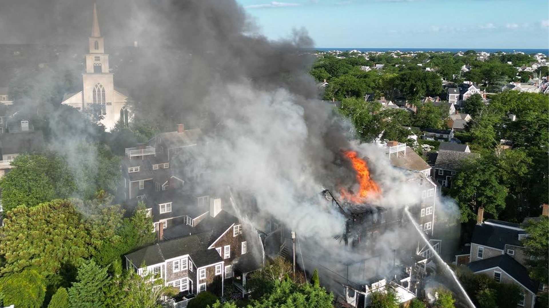 Historic Nantucket bed and breakfast dating back to 1600s gutted by fire,  partially collapses