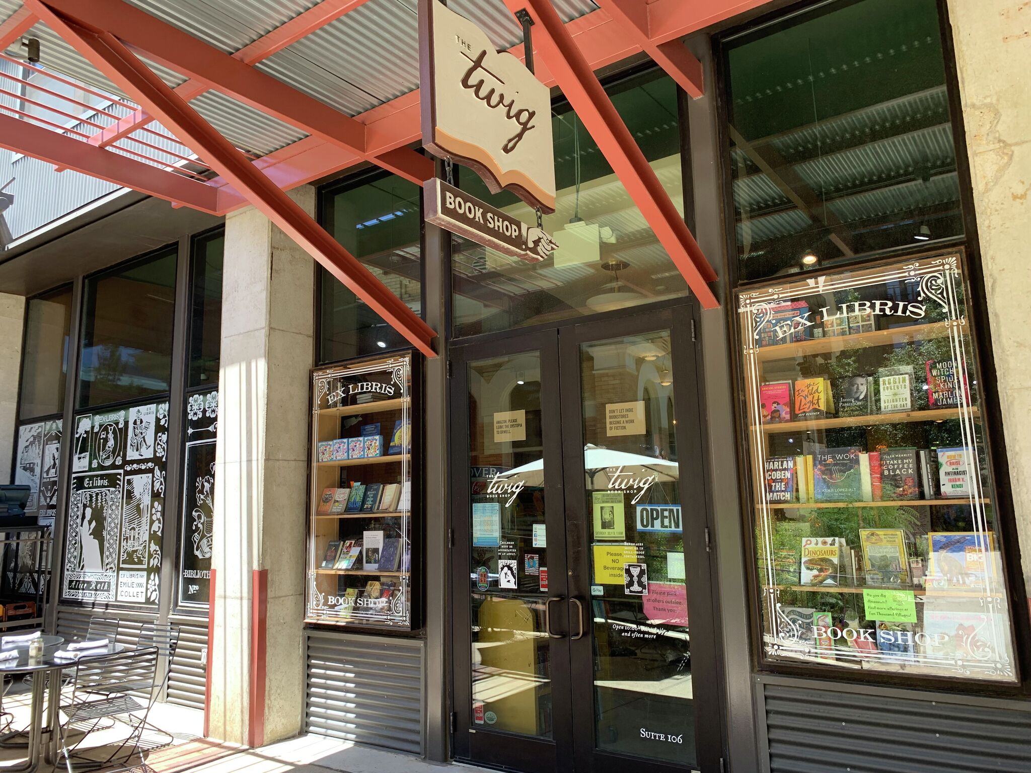 The Twig reflects on San Antonio's oldest bookstore