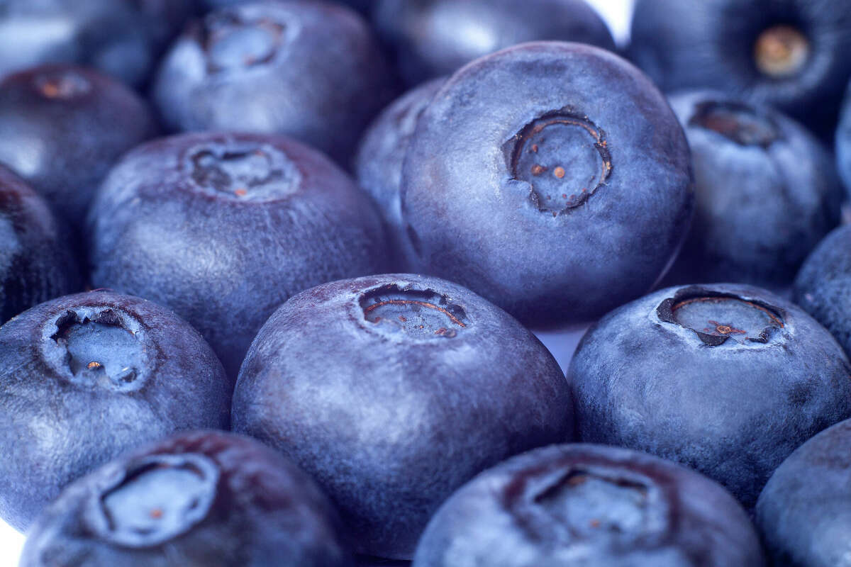 Close-up of blueberries.