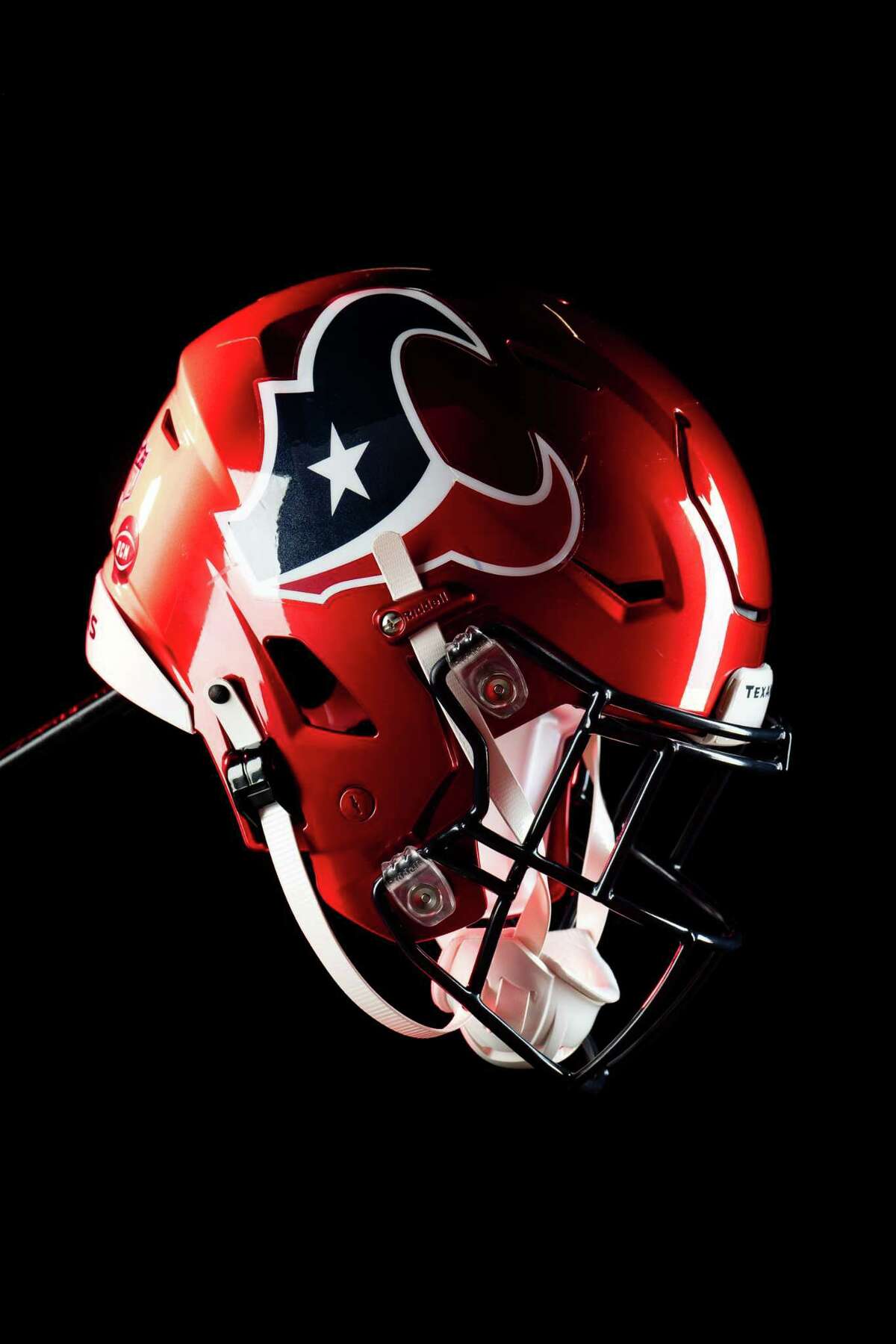 Houston Texans to wear Battle Red helmets for a game this season