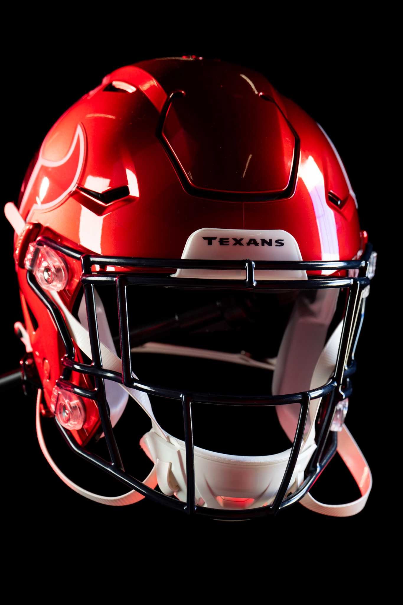 Houston Texans to wear Battle Red helmets for a game this season