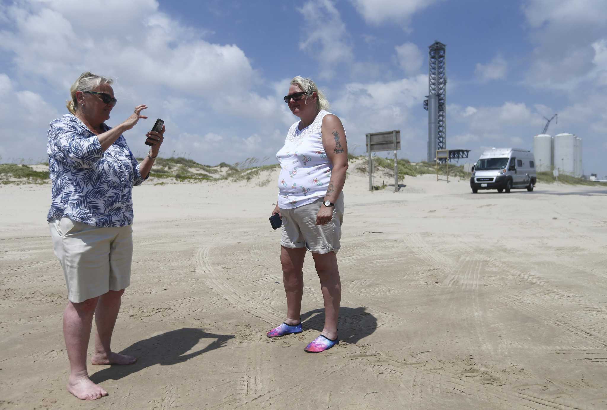 SpaceX booster test explosion, fire slows company's progress toward orbital launch from Boca Chica - Vimarsana News