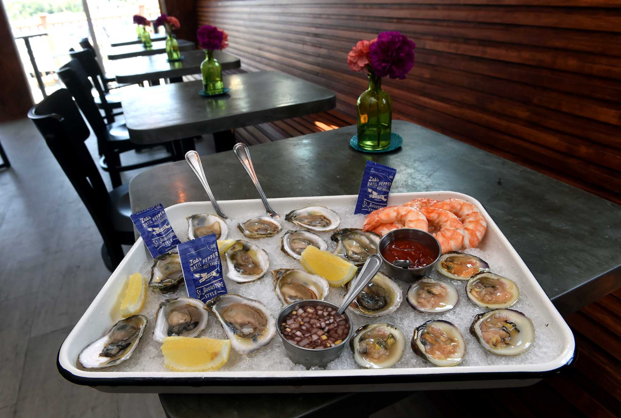 Fair Haven Oyster Co. opens on the Quinnipiac River in New Haven - Vimarsana News