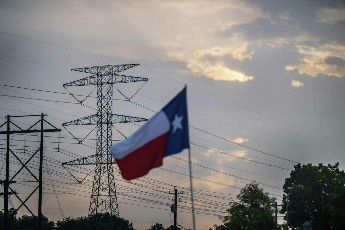 Story photo for Fossil fuel corps keeping electricity prices high.