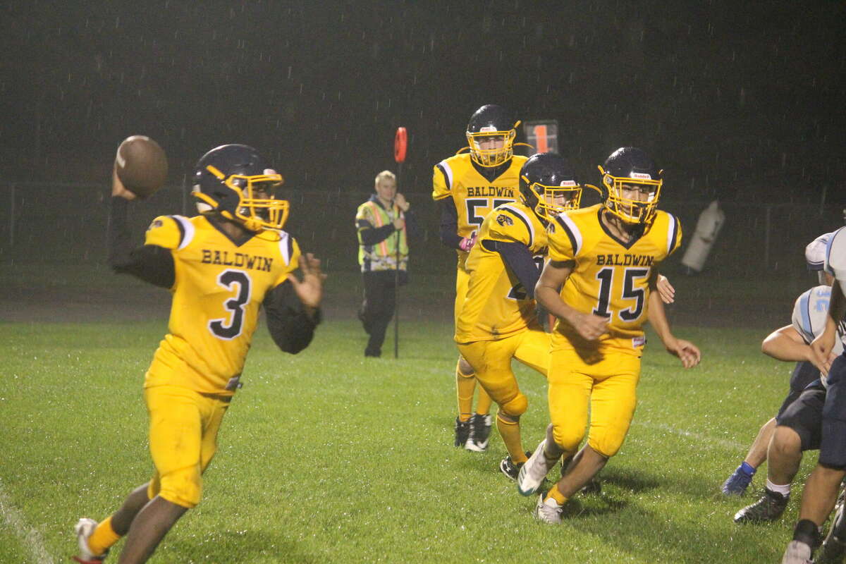 Baldwin's Carmelo Lindsey (3) was exceptionally dangerous as a running quarterback.