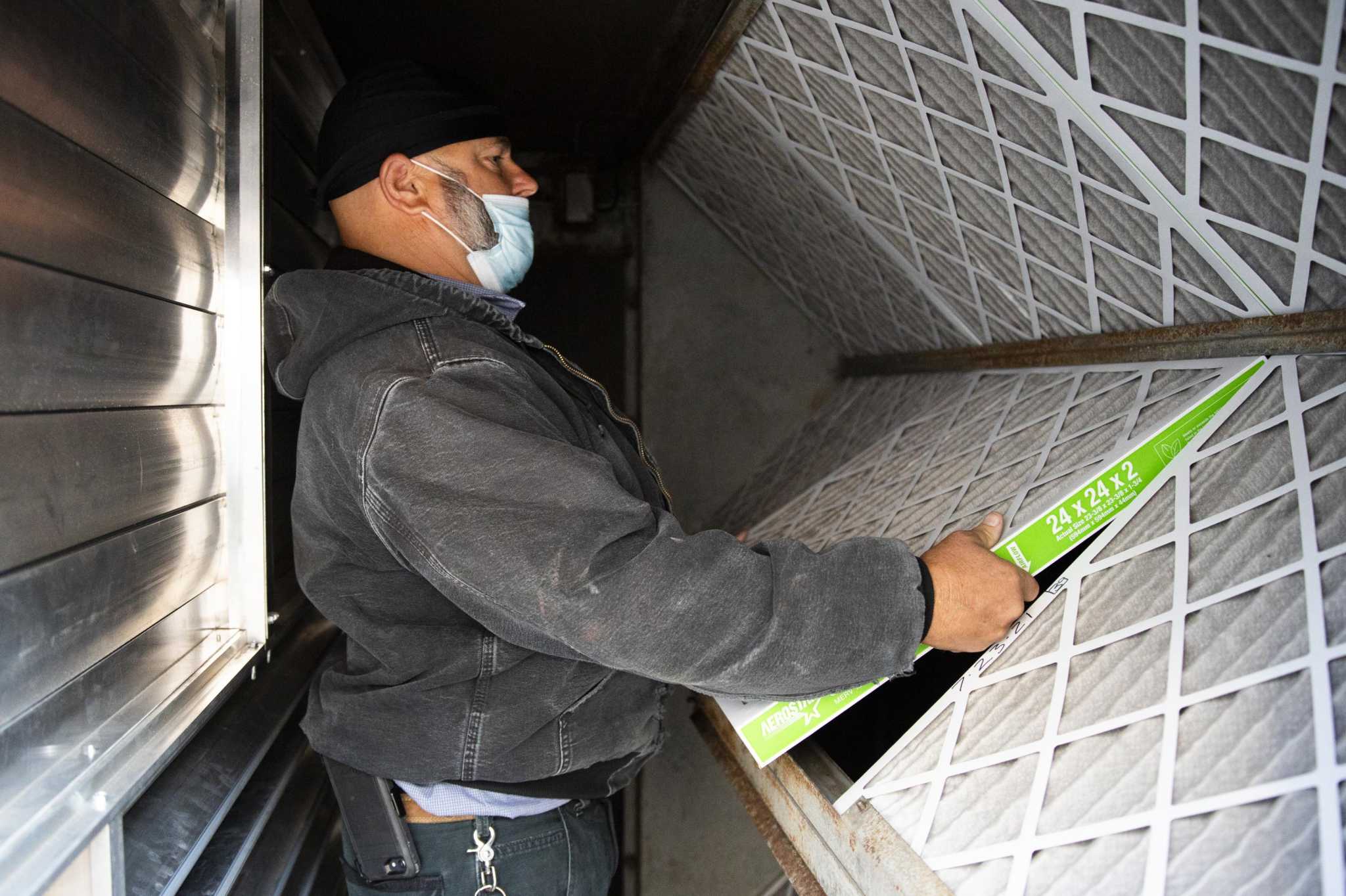 COVID variants mean ventilation is more important than ever. So what does 'good' air flow look like? - Vimarsana News