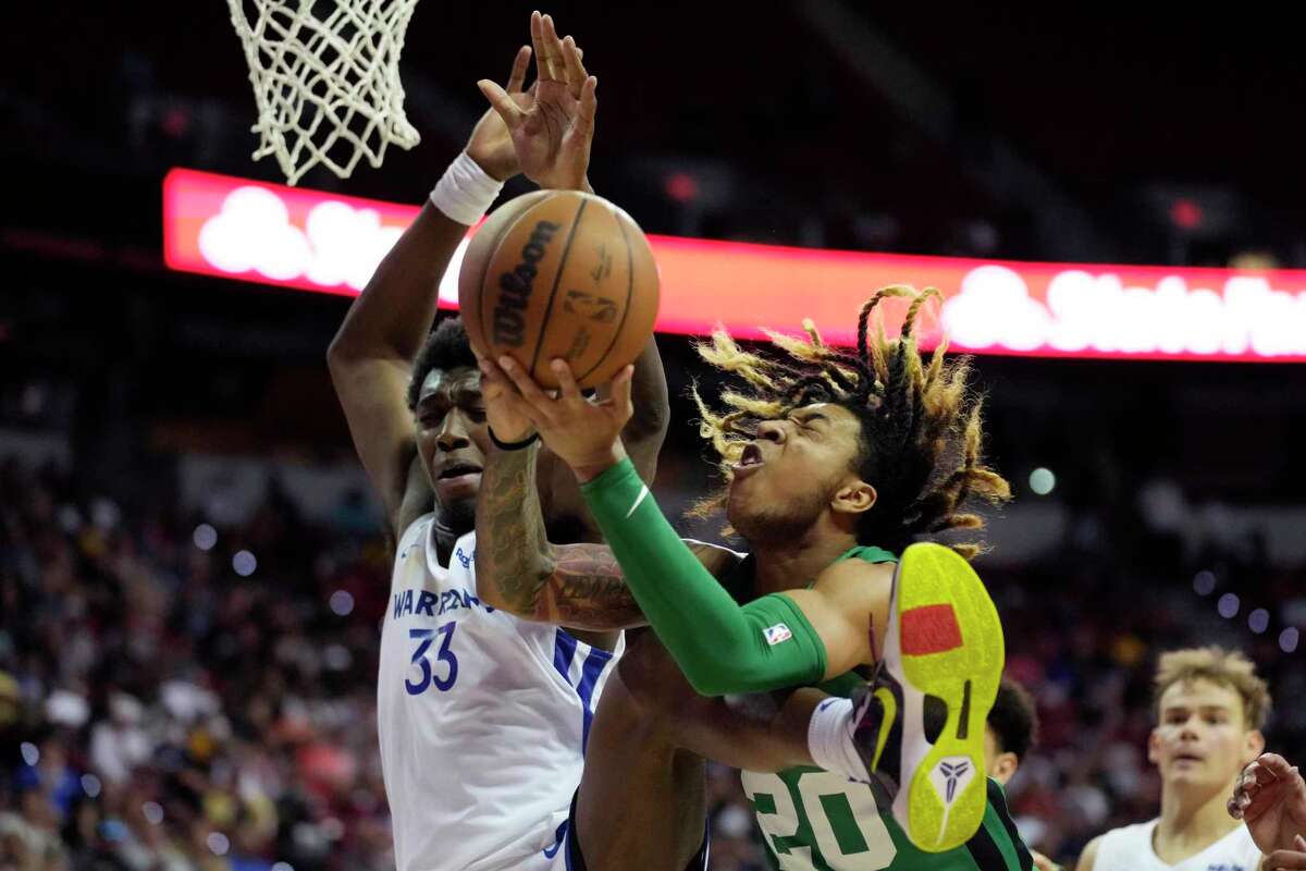 Former Memphis Tigers Lester Quinones back with Golden State