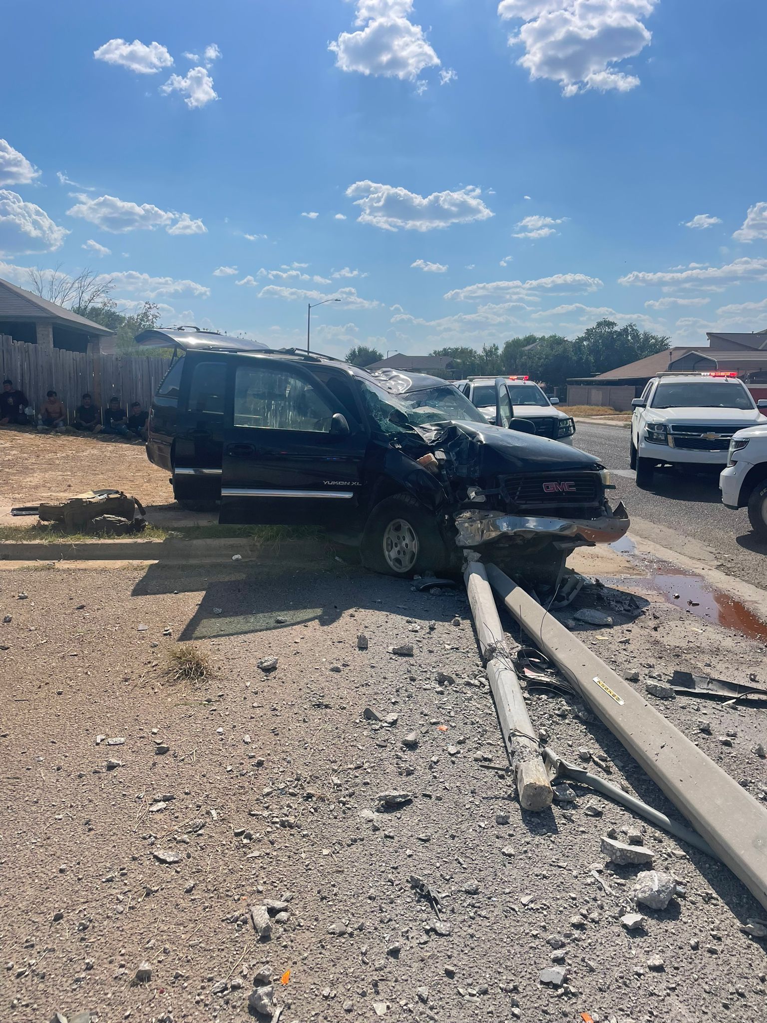Several injured in smuggling attempt that ended in a crash - Vimarsana News