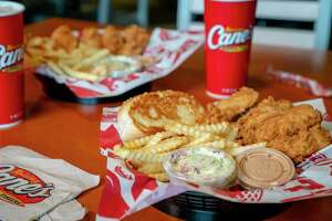 Crazed chicken fans are lining up for Raising Cane’s first East Bay location