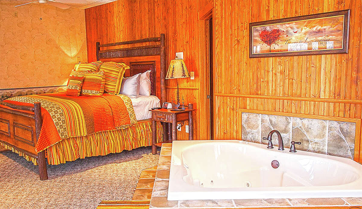 Harpole’s Heartland Lodge in Nebo has topped a travel blog’s list of “Best Resorts in Illinois for Couples.”