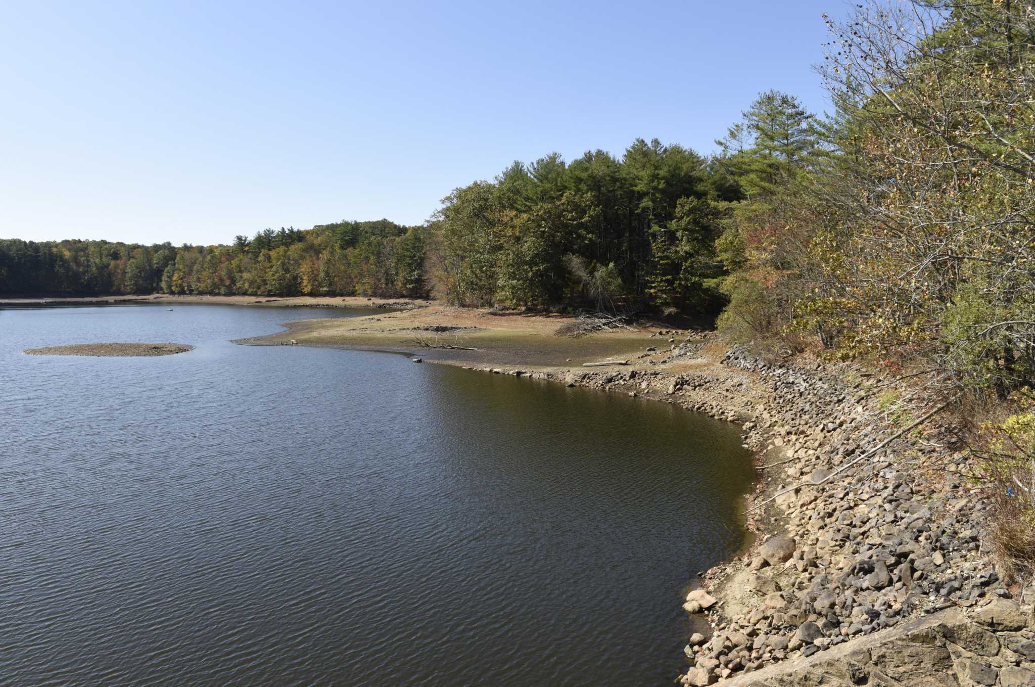 Lamont urges residents to lower water usage, as New England drought worsens - Vimarsana News
