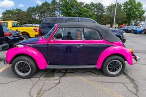 State auction: Well-used Beetle convertible, Alfa Romeo, marble slabs
