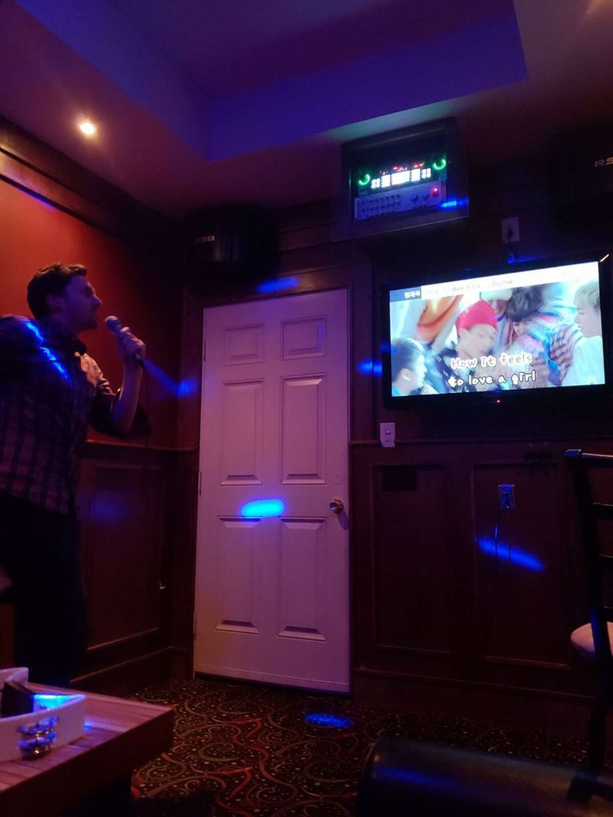 11 Of San Antonio S Best Karaoke Bars To Visit Now