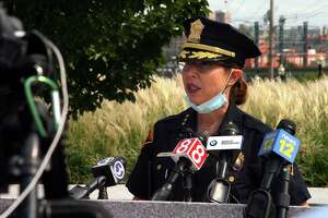 Bridgeport unveils plan for public to meet police chief finalists