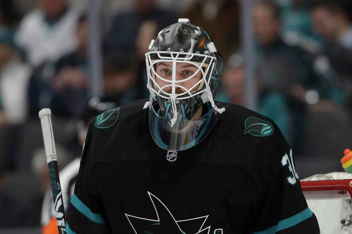 Goaltender Aaron Dell returned to the Sharks on a one-year contract. He played 107 games with the team in 2016-2020.