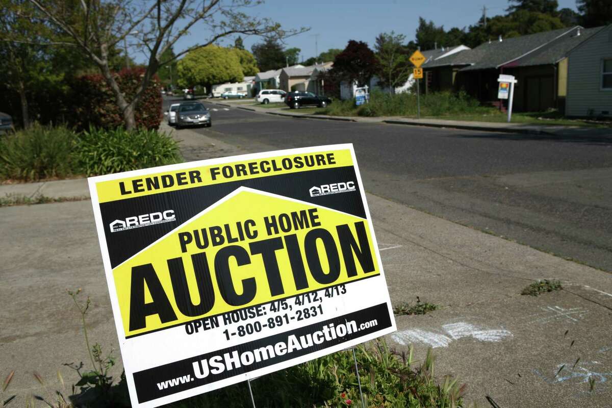 A foreclosure sign in Vallejo.