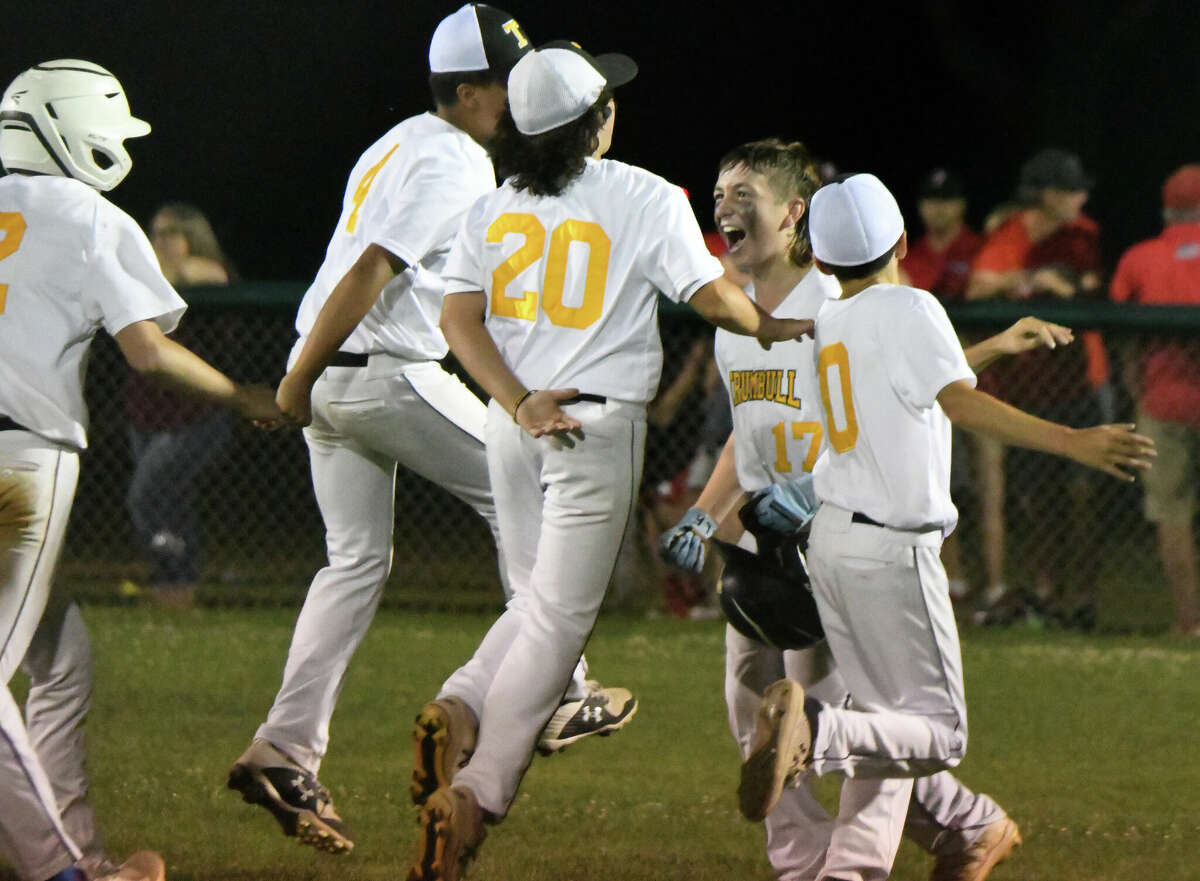 Trumbull walks off Fairfield American in District 2 baseball