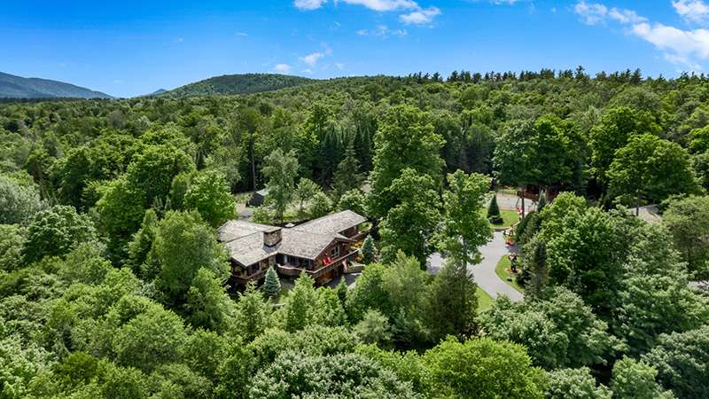 Michele Riggi, husband list Lake Placid compound for $31 million - Vimarsana News