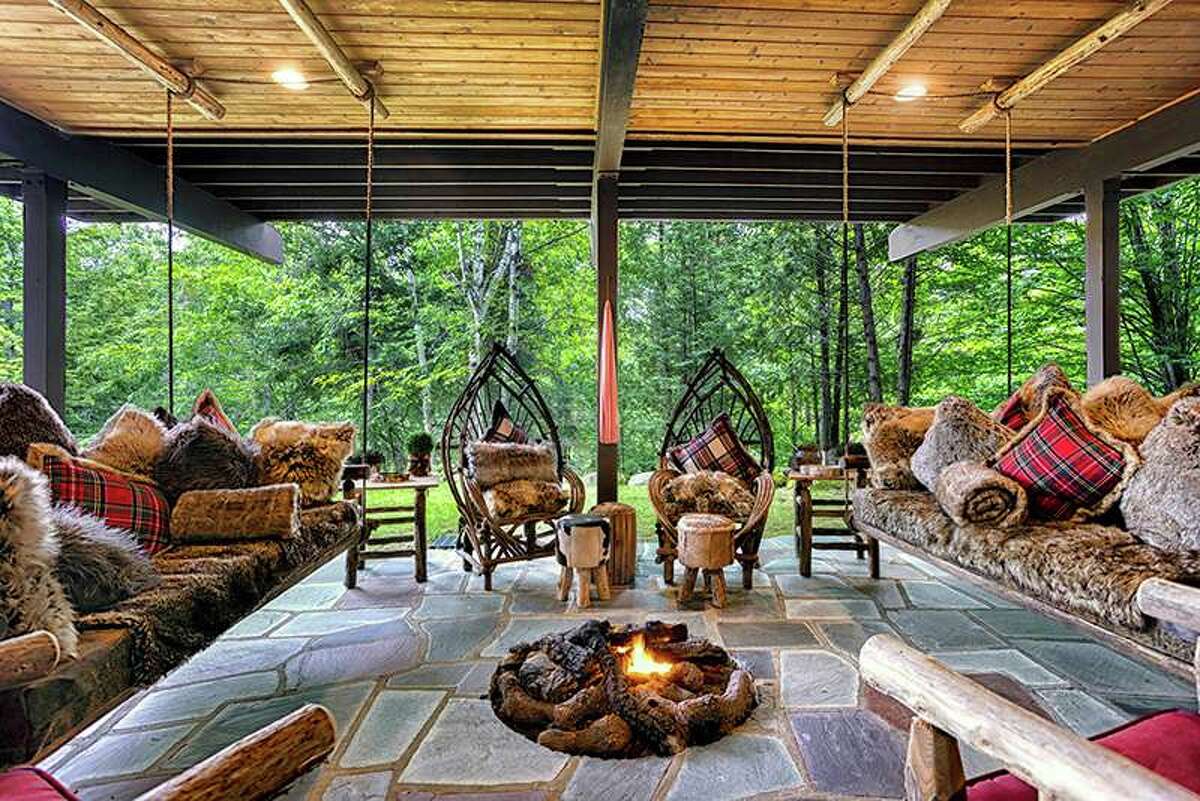 Michele Riggi, husband list Lake Placid compound for 31 million