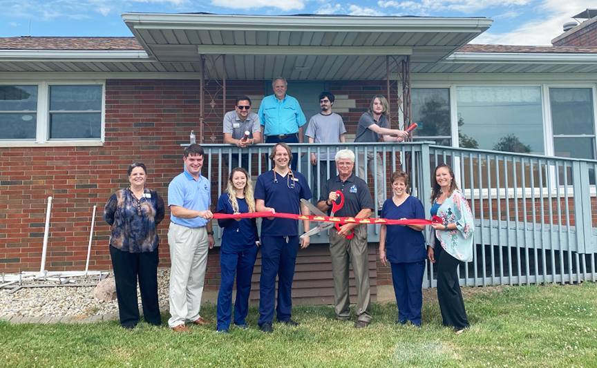Hawthorne Animal Hospital reopens clinic in Troy