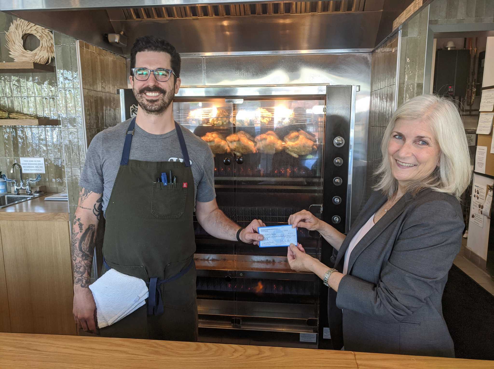 Neighborhood news: Greenwich celebrates Bastille Day, new Cos Cob restaurant makes an impact, and more - Vimarsana News