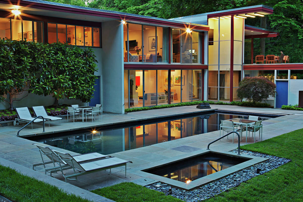 Donald and Ann Brown's Washington, D.C., home was designed by architect Richard Neutra and constructed in 1968. 