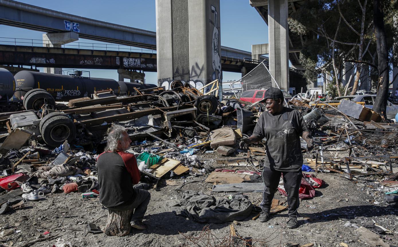 Oakland's biggest homeless encampment could massively shrink with planned sweep of 200 people - Vimarsana News